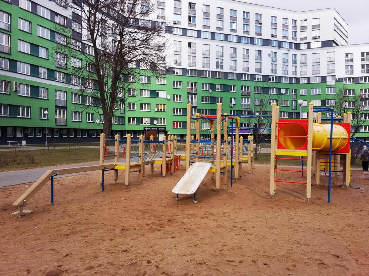 Jacuzzi New Loft Apartcomplex Kaskad, Минск - Центр Города ミンスク エクステリア 写真