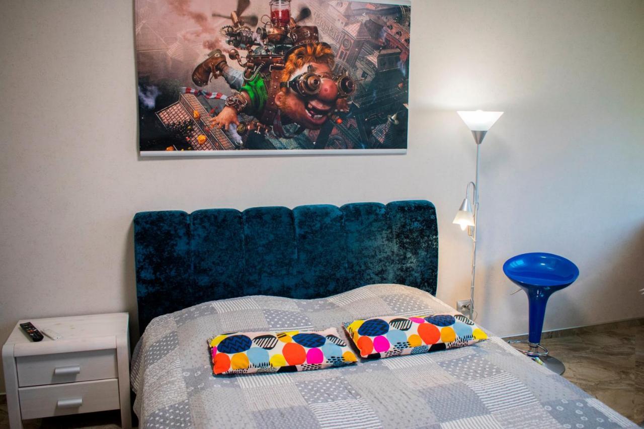 Jacuzzi New Loft Apartcomplex Kaskad, Минск - Центр Города ミンスク エクステリア 写真