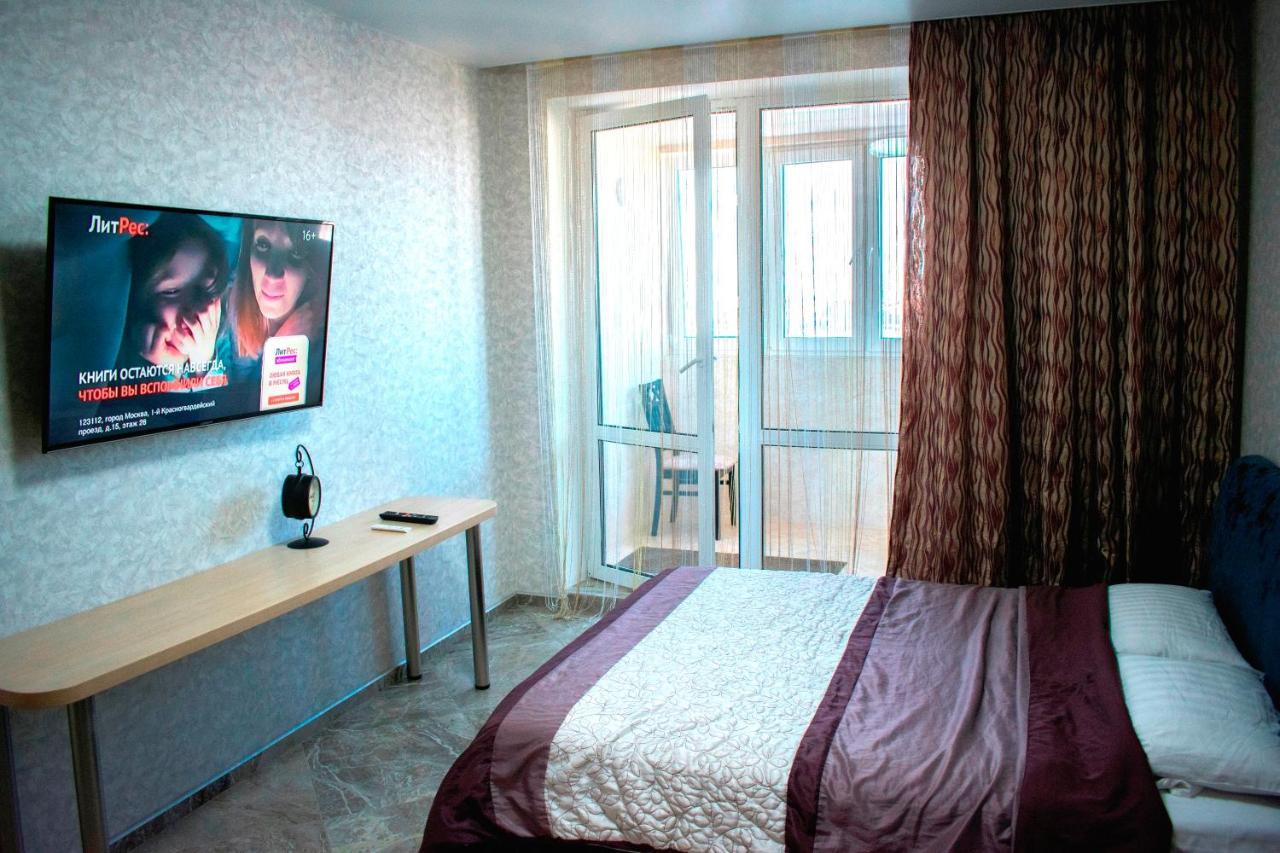 Jacuzzi New Loft Apartcomplex Kaskad, Минск - Центр Города ミンスク エクステリア 写真